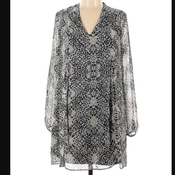 BCBG Black & White Abstract Sheer Sleeves Dress sz M - Picture 1 of 7